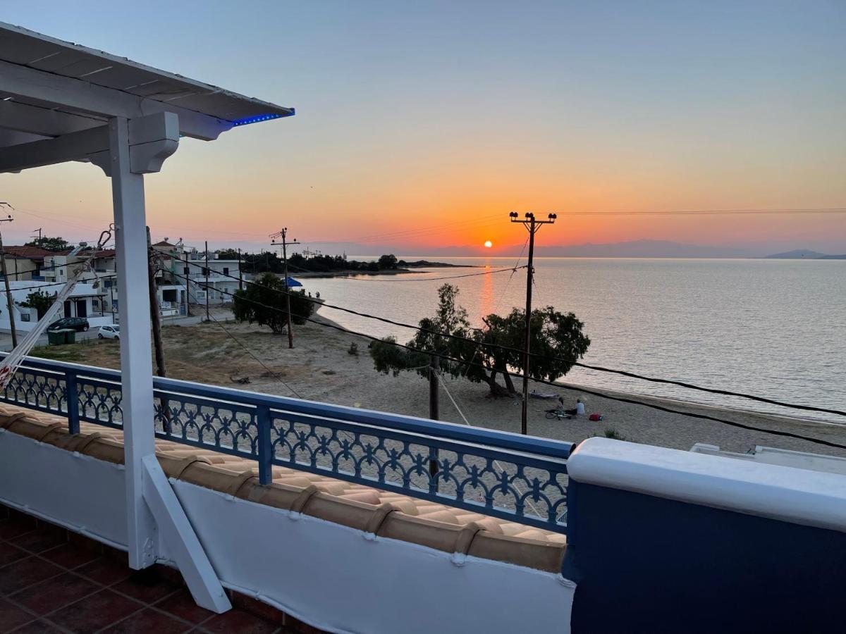 Coralli Rooms & Restaurant Elafonissos Eksteriør billede