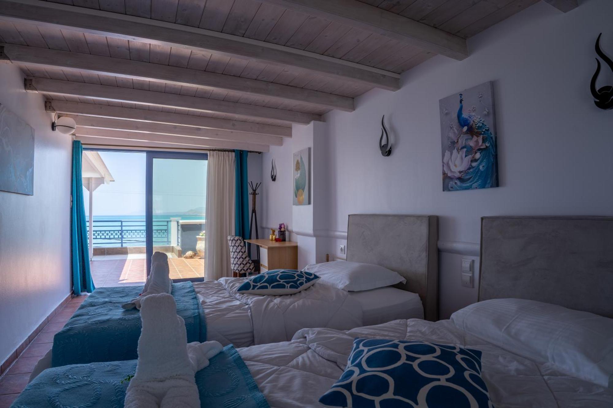Coralli Rooms & Restaurant Elafonissos Eksteriør billede