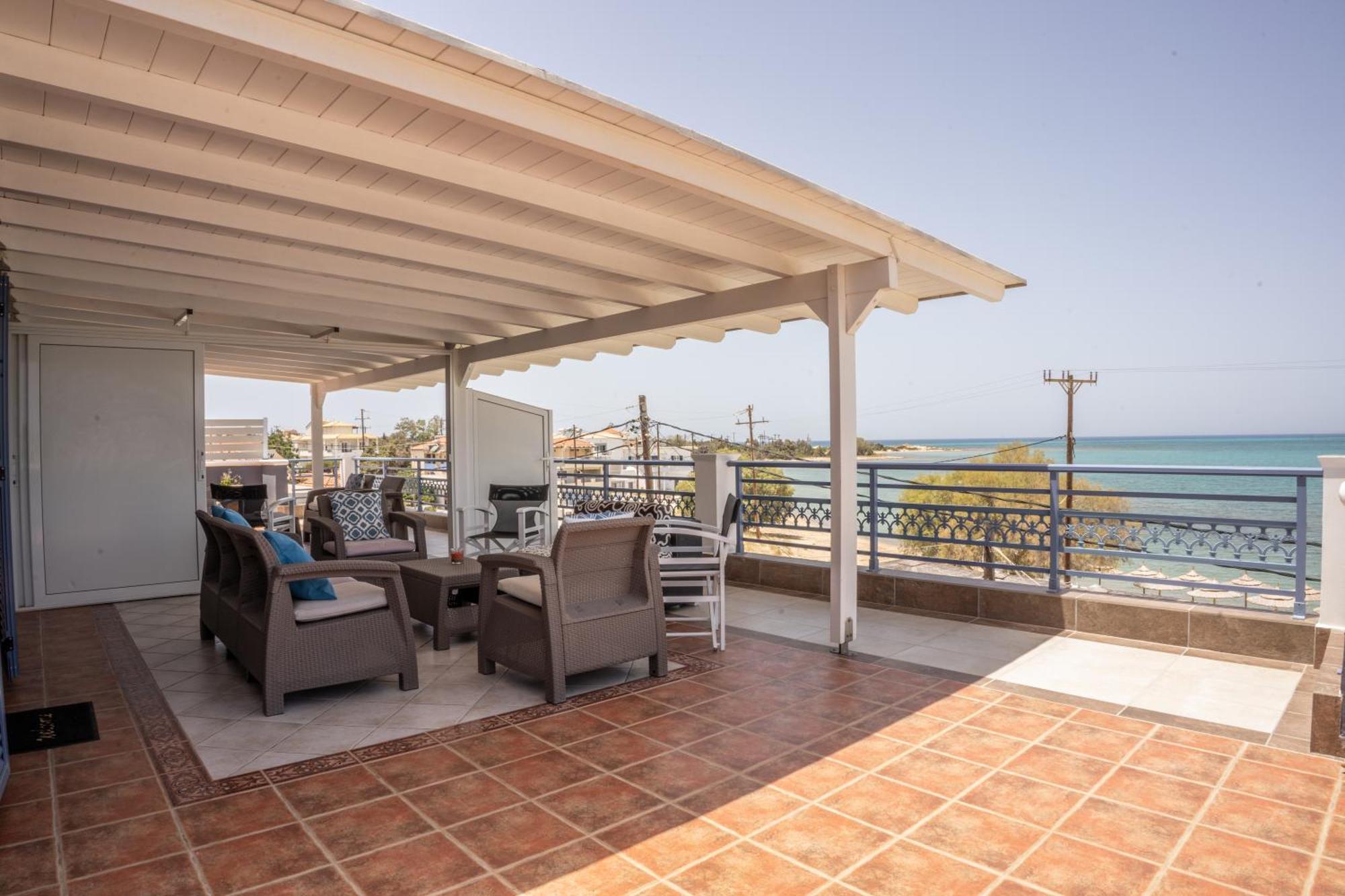 Coralli Rooms & Restaurant Elafonissos Eksteriør billede