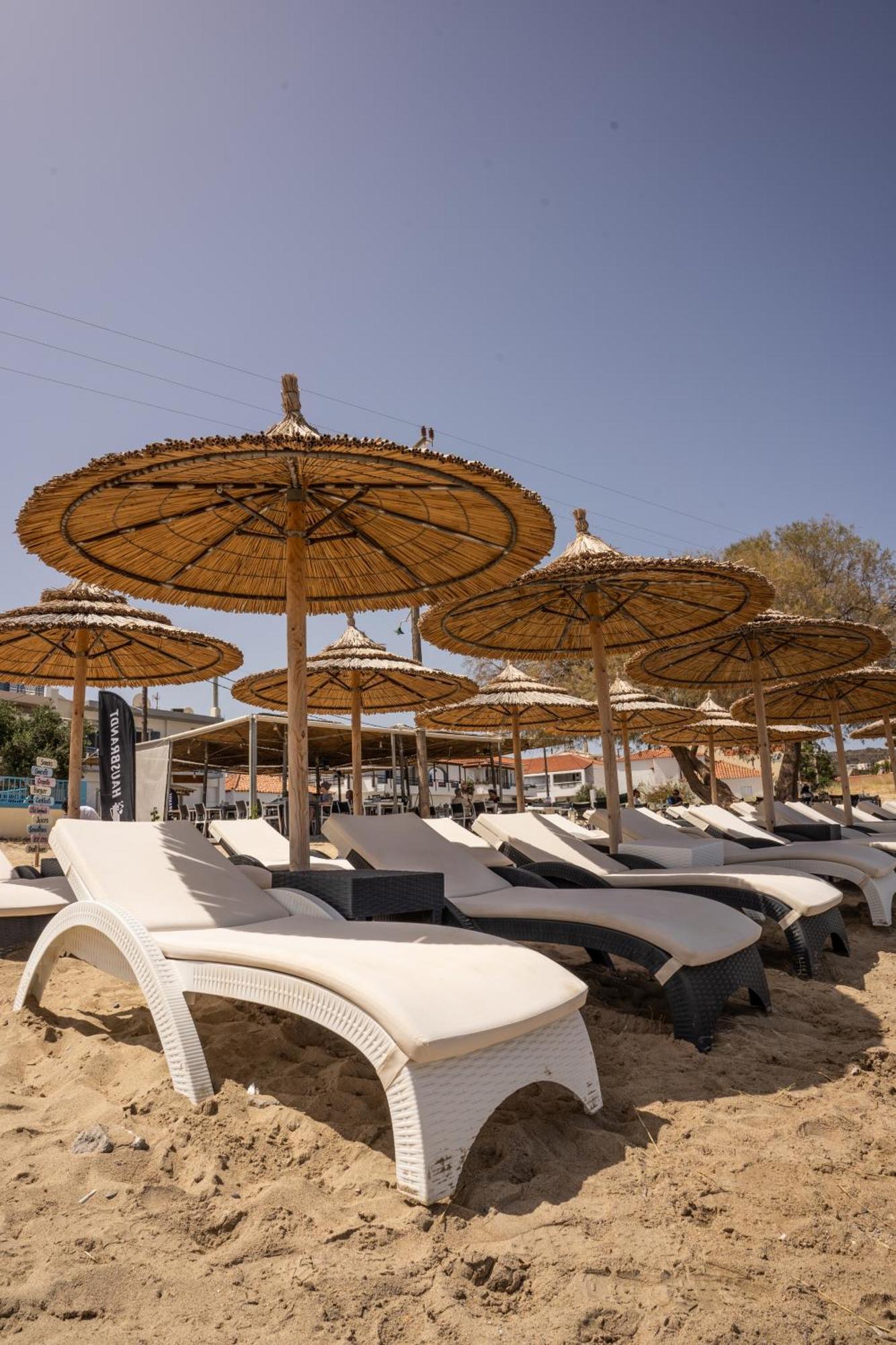 Coralli Rooms & Restaurant Elafonissos Eksteriør billede